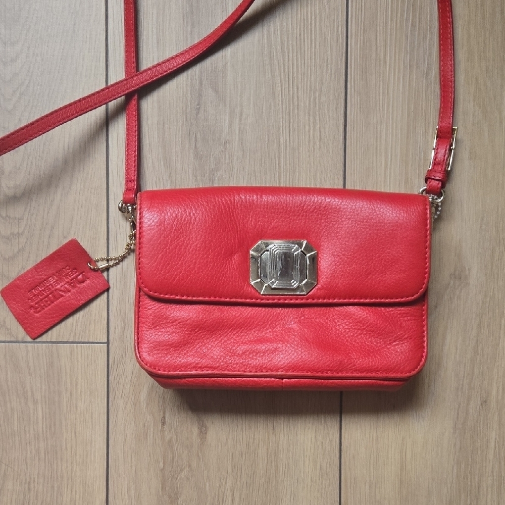 DANIER Small Leather Crossbody Bag
